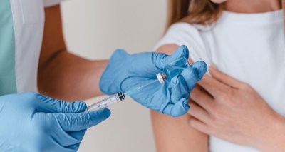 Вакцинація від ВПЛ: ефективна профілактика раку шийки матки
