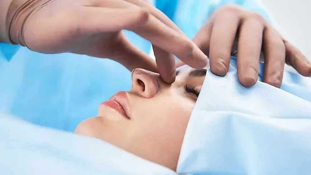 Септопластика у Києві: операція на носі для вільного дихання